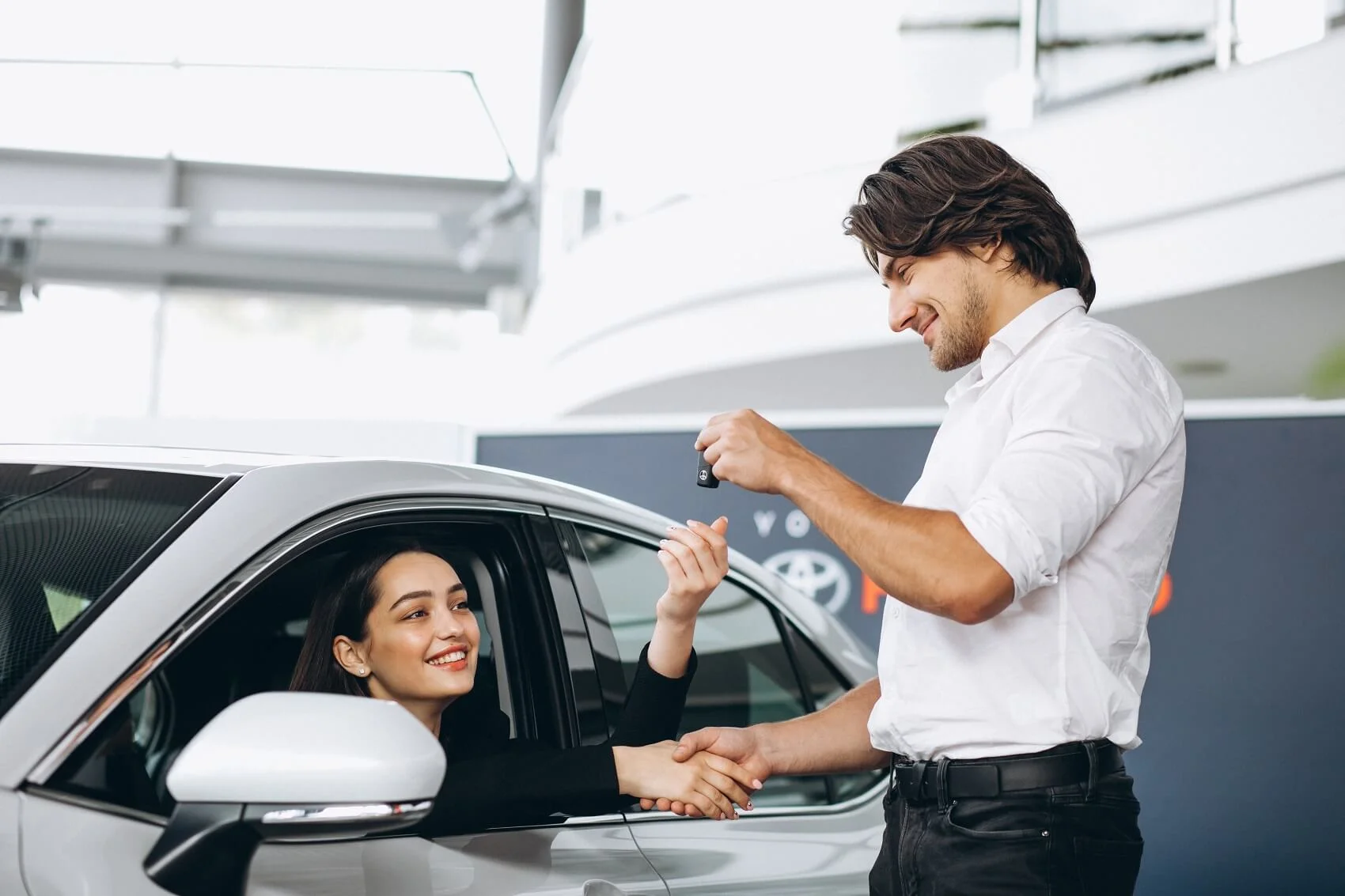 How High Dealer Inventory Affects Car Prices