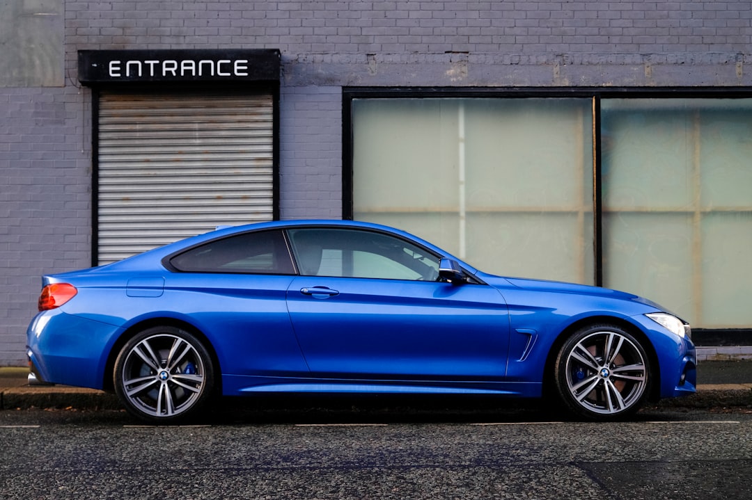 Car Lease Broker vs Dealership: Which Saves You More Money?