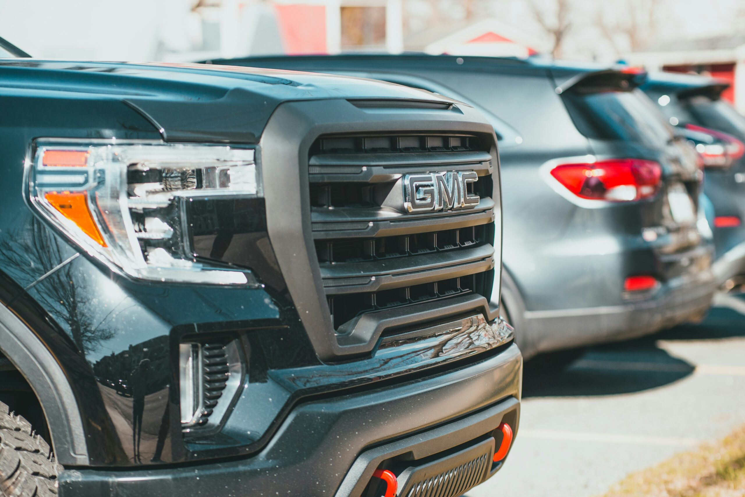Car Leasing vs Financing in New York: What’s Better in 2026?